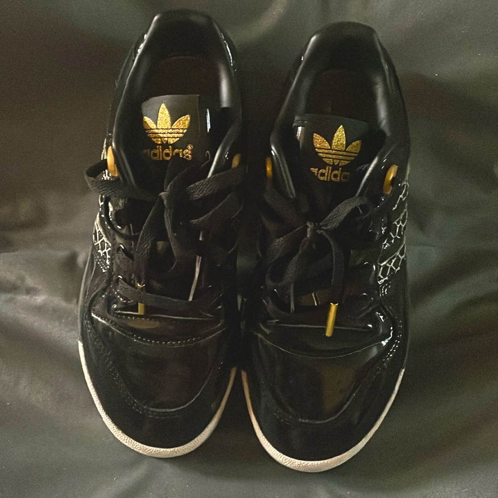 ADIDAS RIVALRY LOW